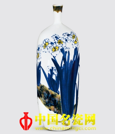 涂翼报“凌波仙子”青花色釉瓷瓶 