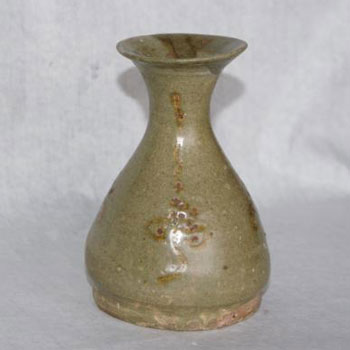 衡南窑青瓷花瓶